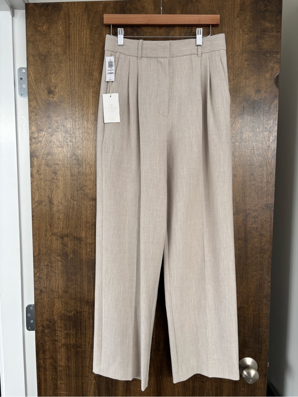 Aritzia Wide-Leg Pleated Herringbone Trousers in Light Beige